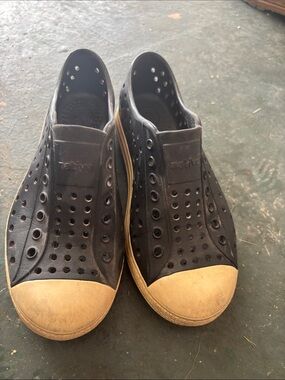 Native Slip-On Jefferson Loafers